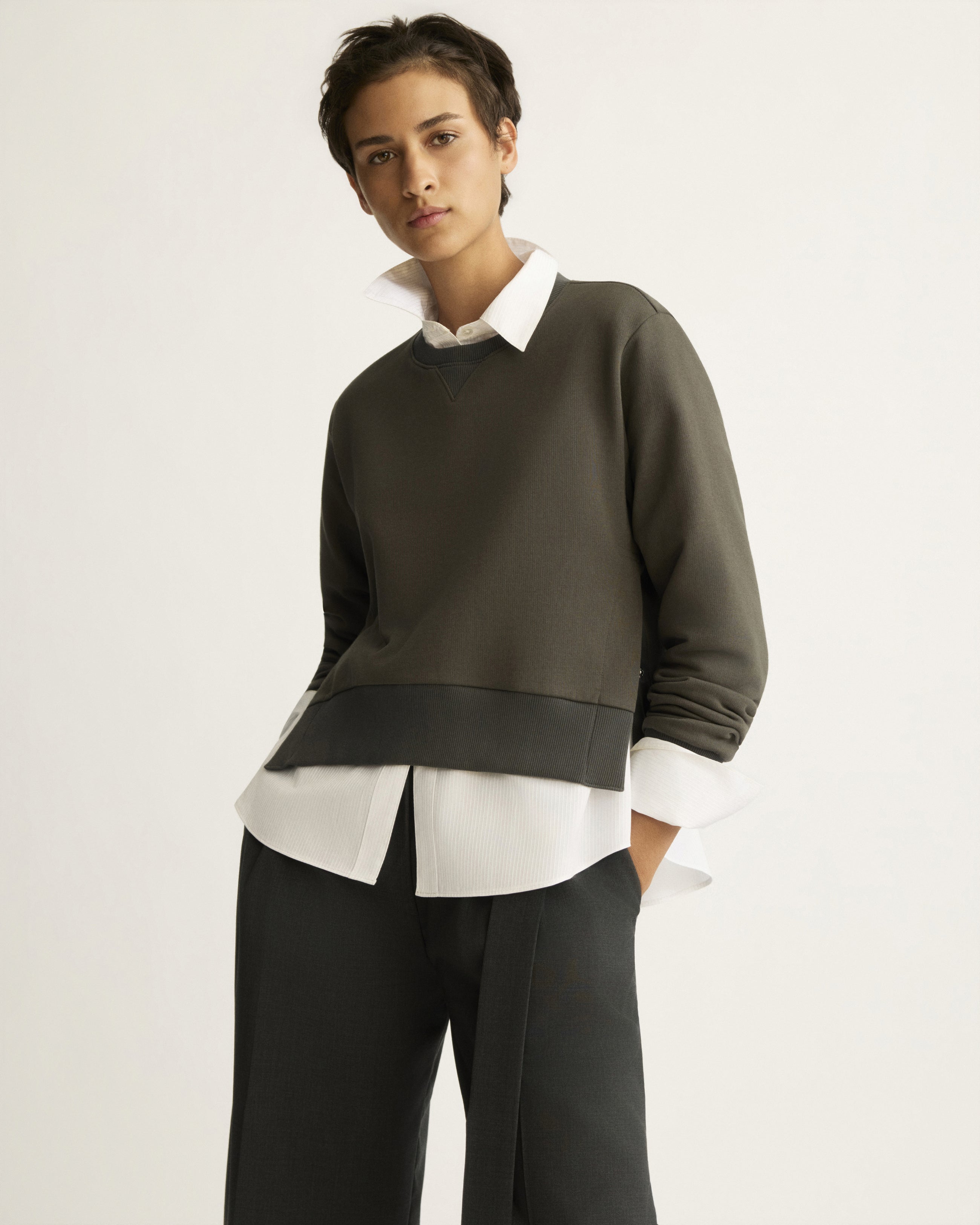 SWEATERS Kent Crewneck With Snaps in Granite Arlo Mott