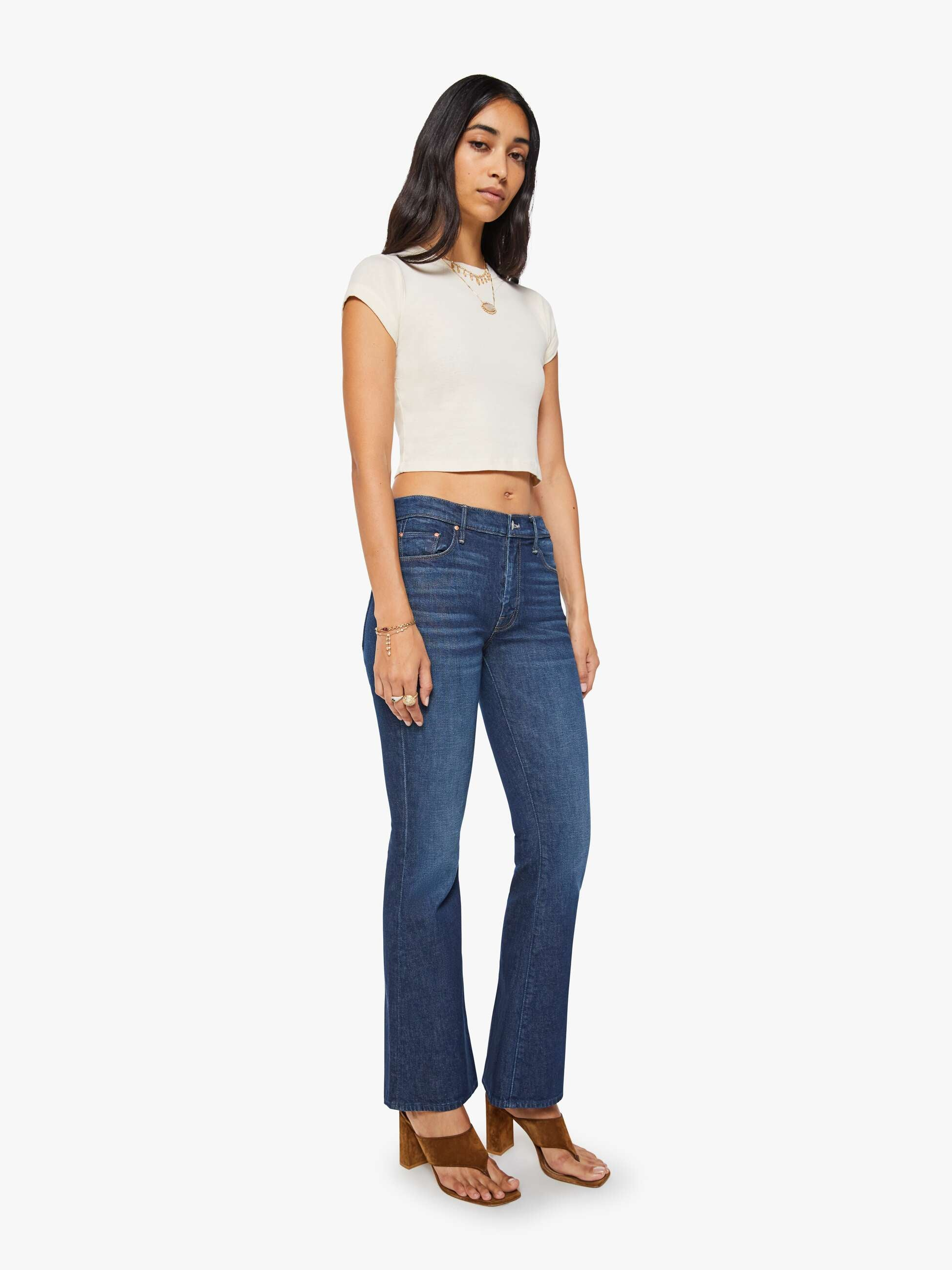 DENIM The Weekender Jean in Kicks and Riffs Mother