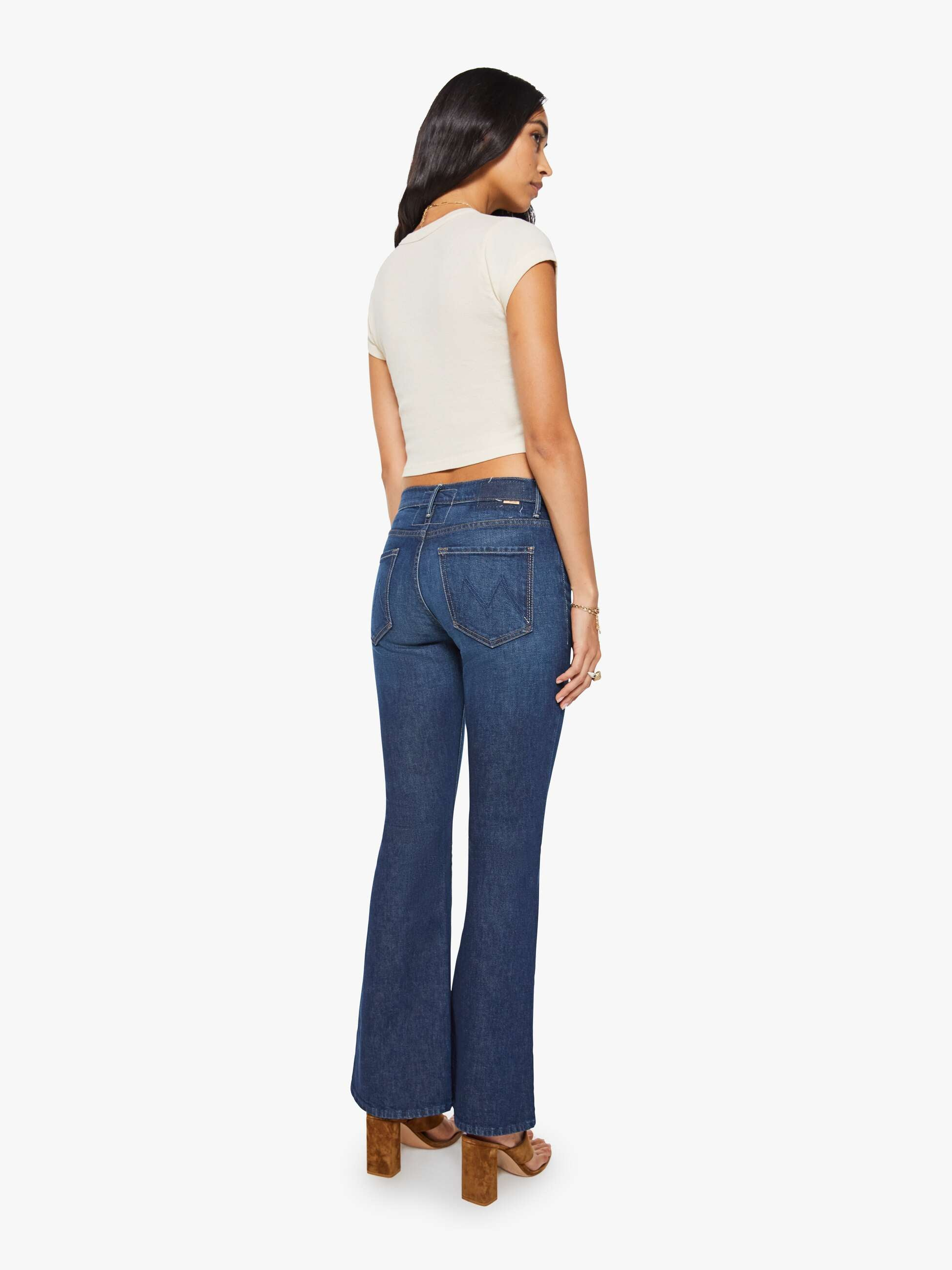 DENIM The Weekender Jean in Kicks and Riffs Mother