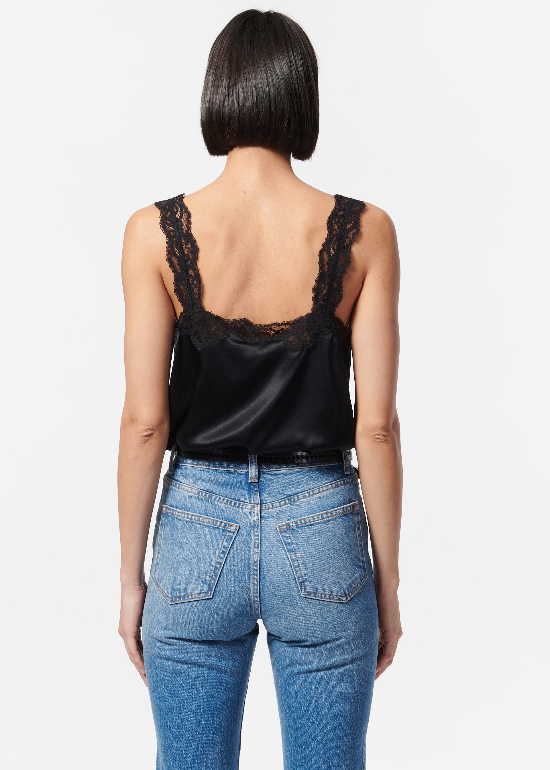 トップス BLACK TULLE RAFFLE CAMI TOP Ruffle Crop Cami Top | COMMENSE