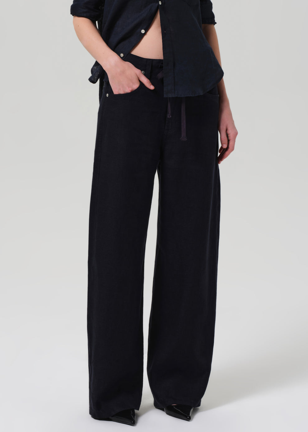 PANTS/SHORTS Linen Brynn Drawstring Trouser in True Navy Citizens of Humanity