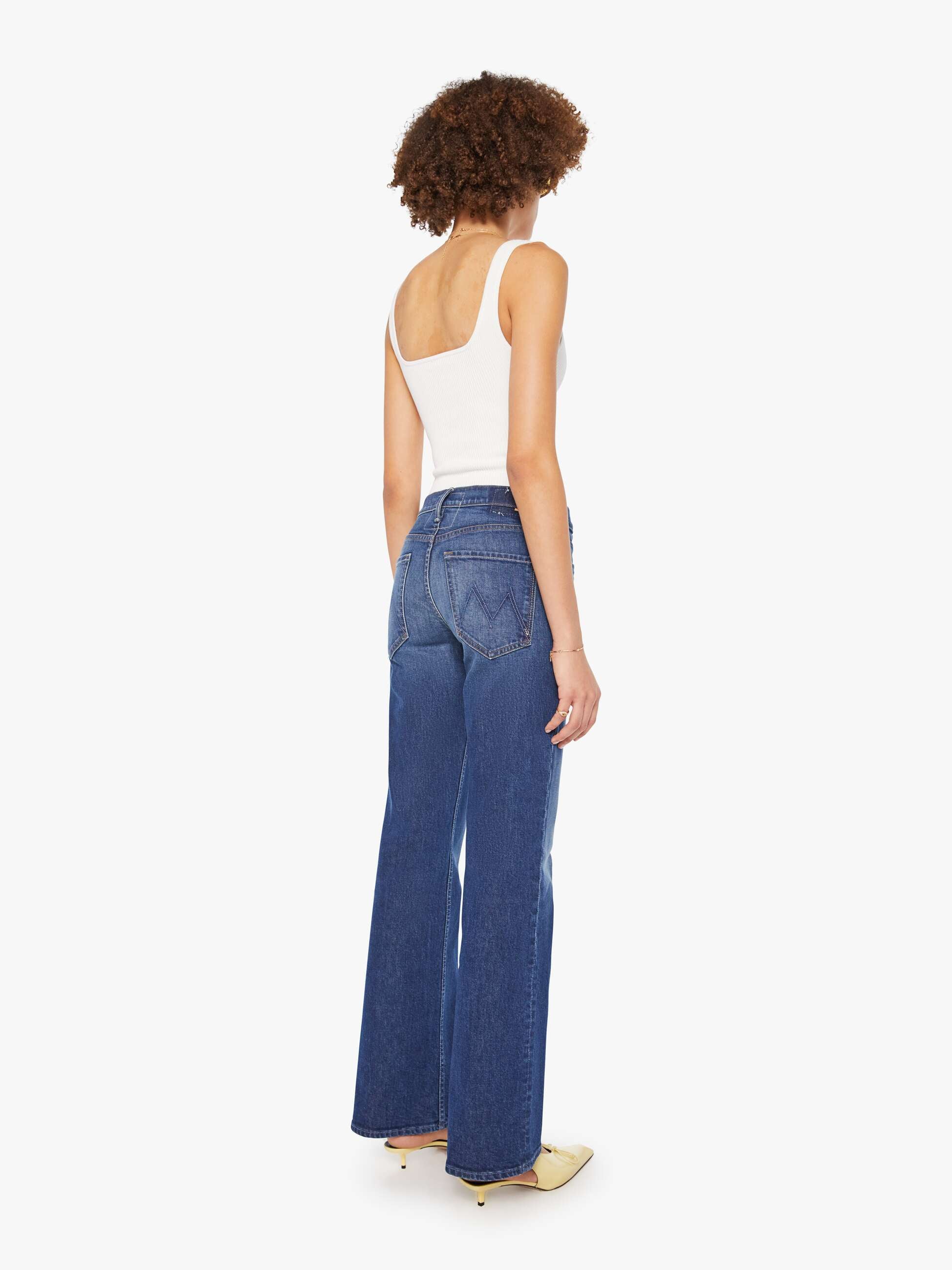 DENIM THE BOOKIE SNEAK JEAN Mother