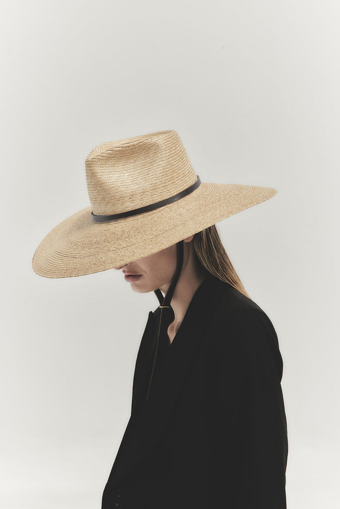  MILTON FEDORA JANESSA LEONE