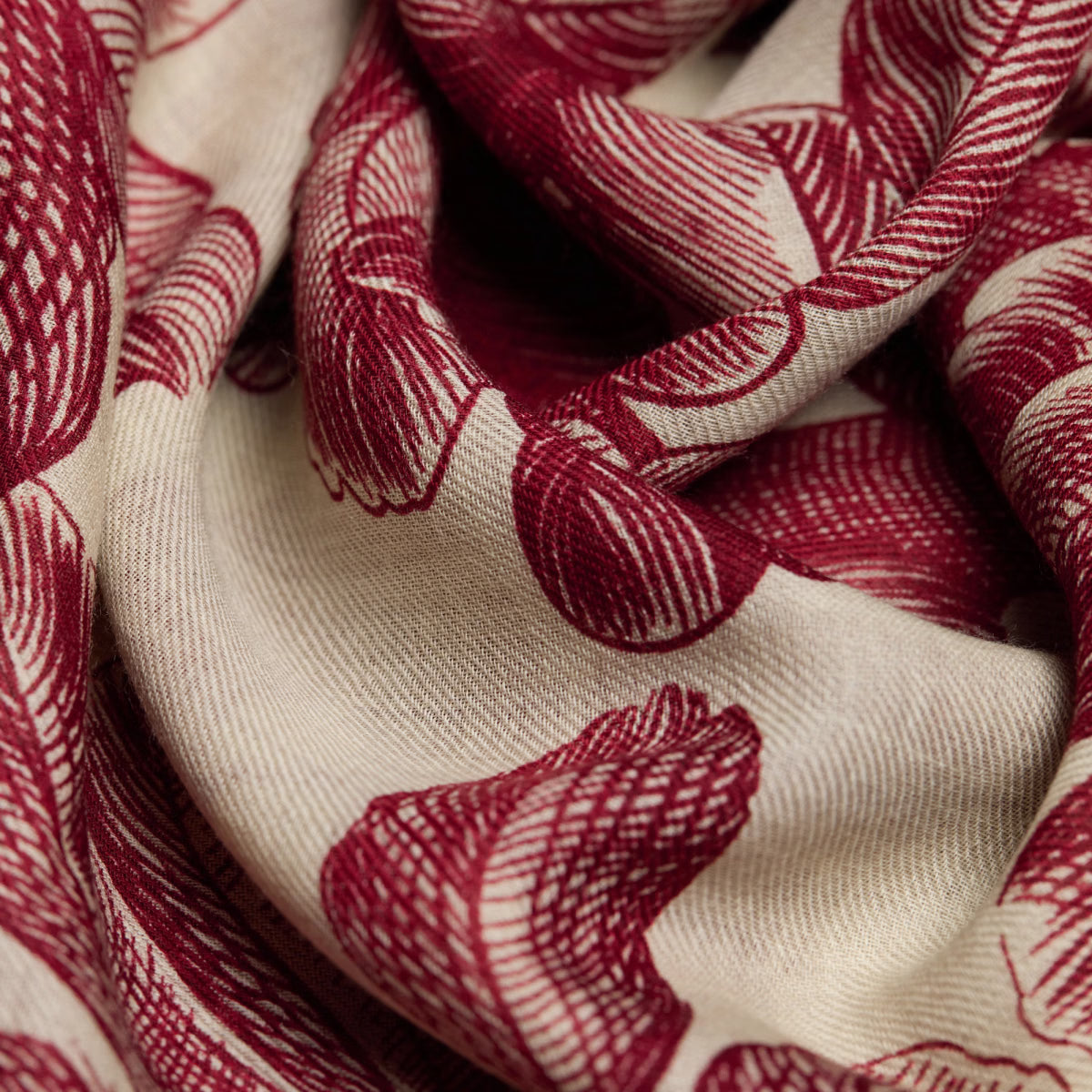 ACCESSORIES Arboris Scarf in Burgundy Inoui Editions