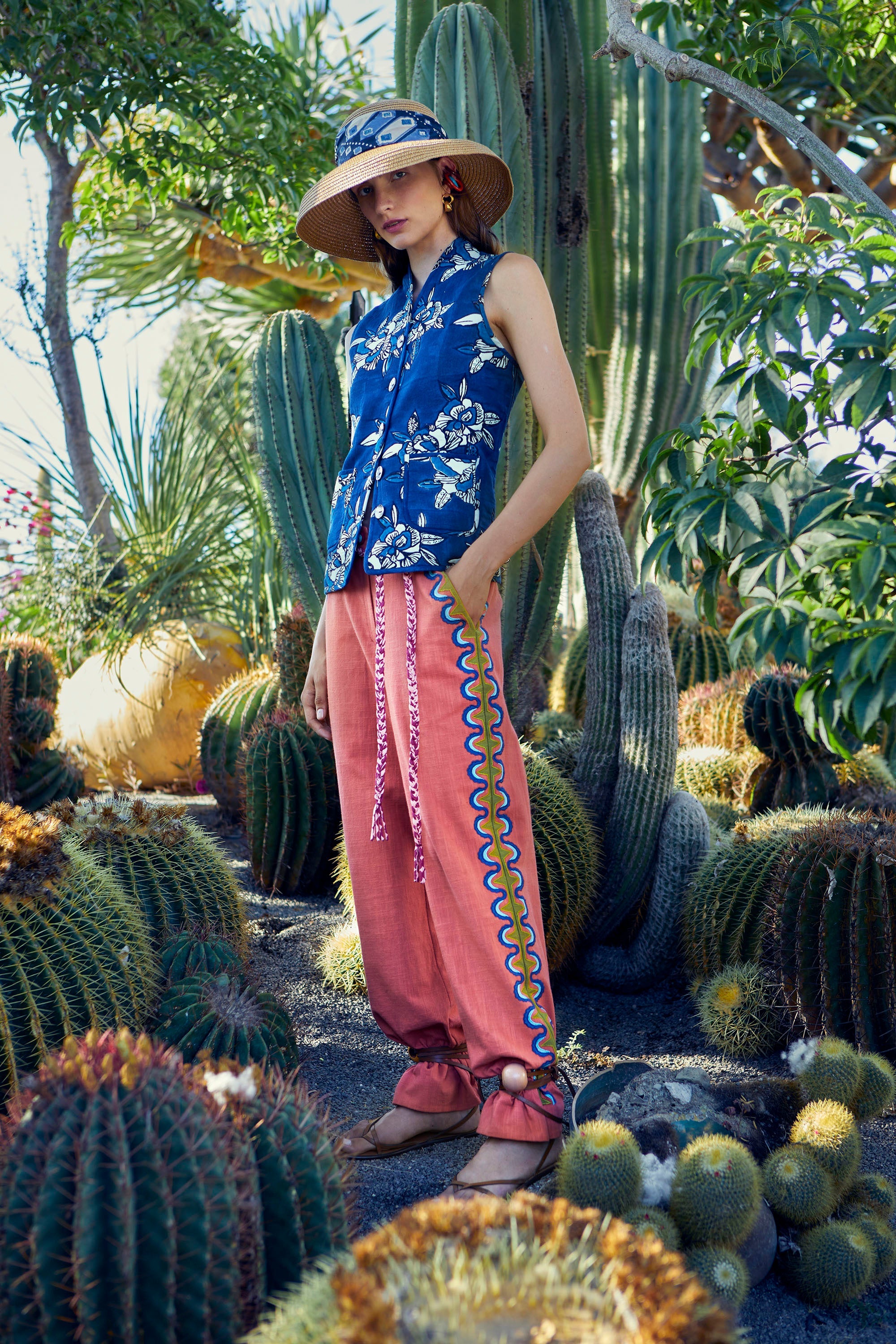 Tiblish Reversible Gilet in Indigo Blues – Serafina