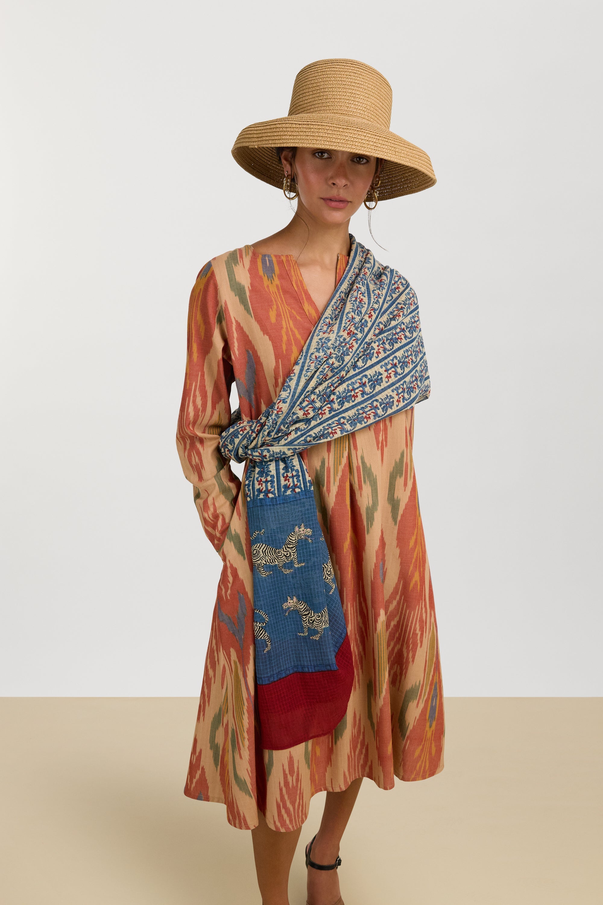 ACCESSORIES Kotadoria Sarong in Dragon Tiger Ivory Lisa Corti