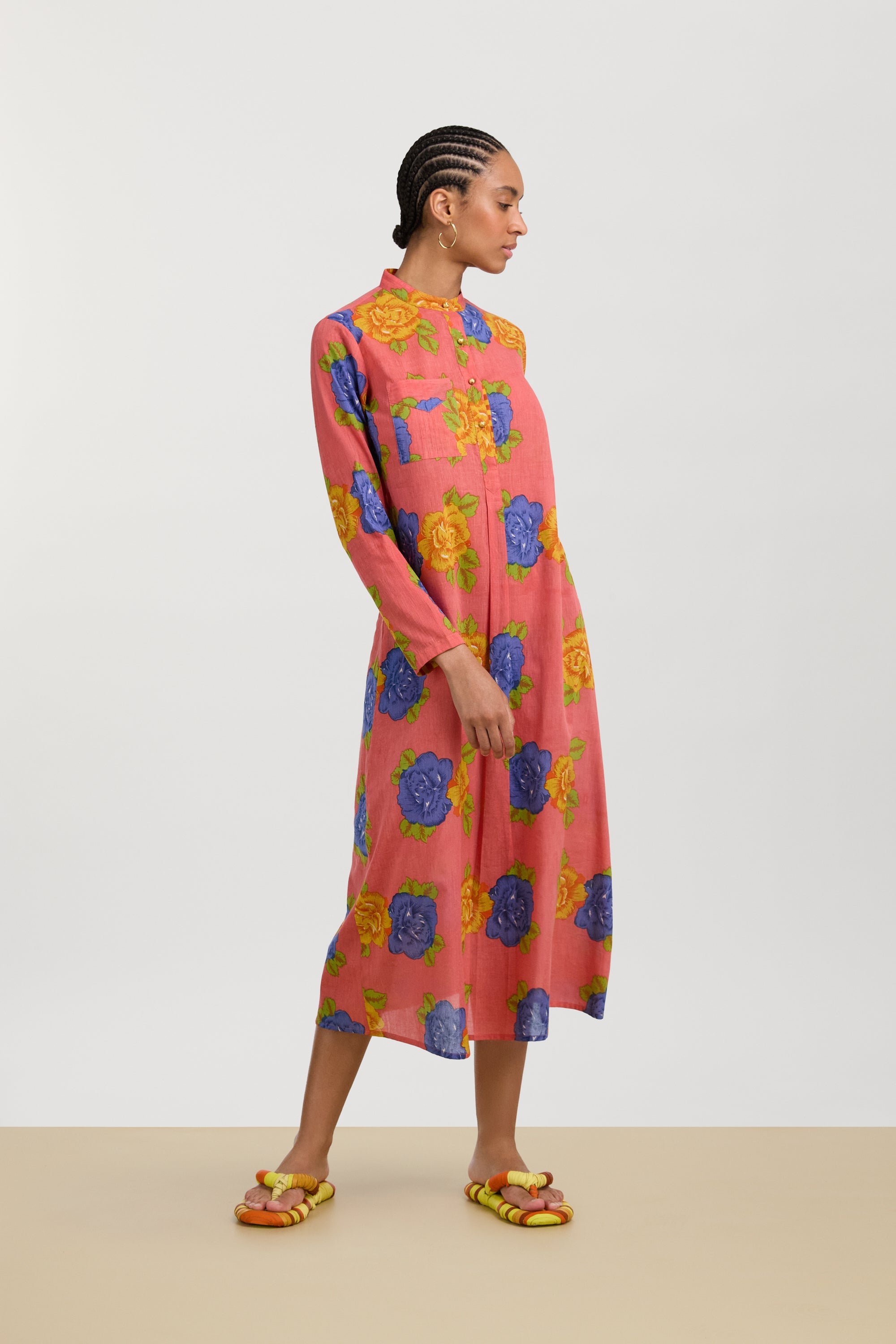DRESSES/JUMPSUITS Long Kurta in Big Flower Old Pink Lisa Corti