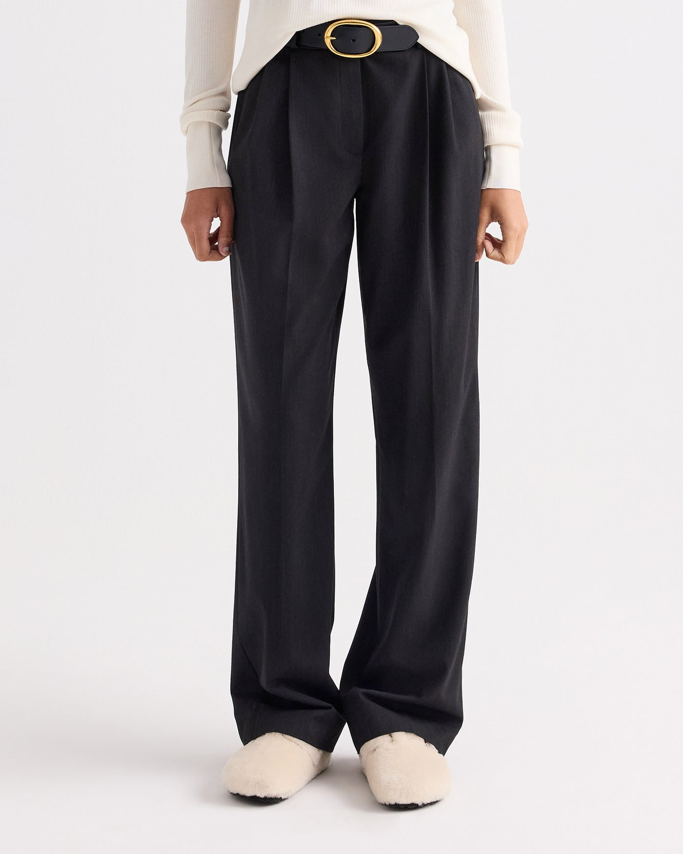 PANTS/SHORTS Ivy Pant in Smoke TWP