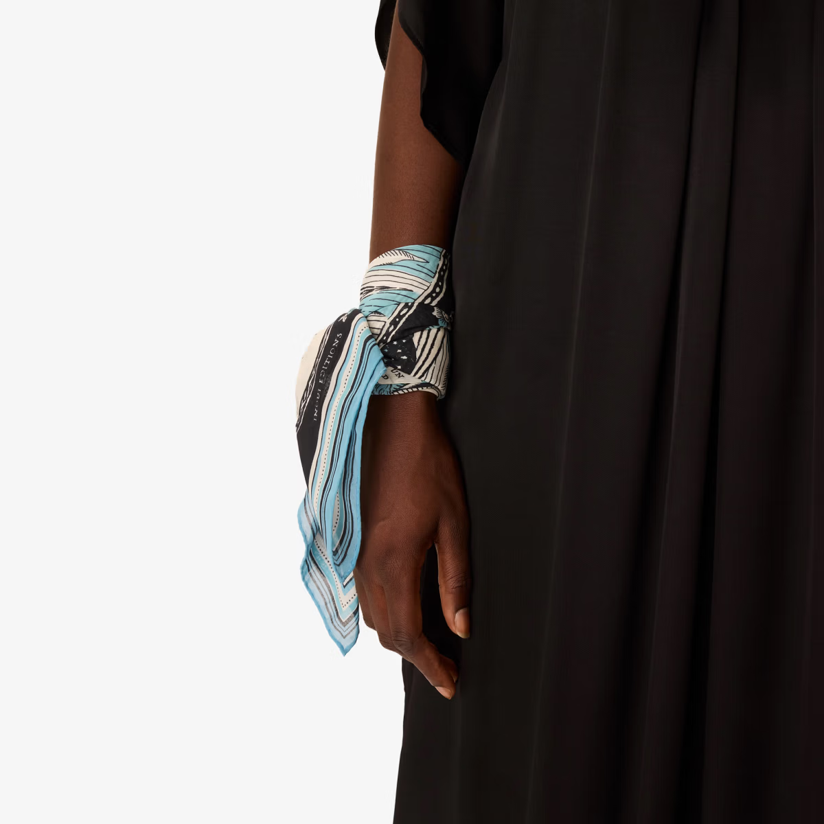 ACCESSORIES Cotton Chance Square Scarf in Navy Inoui Editions