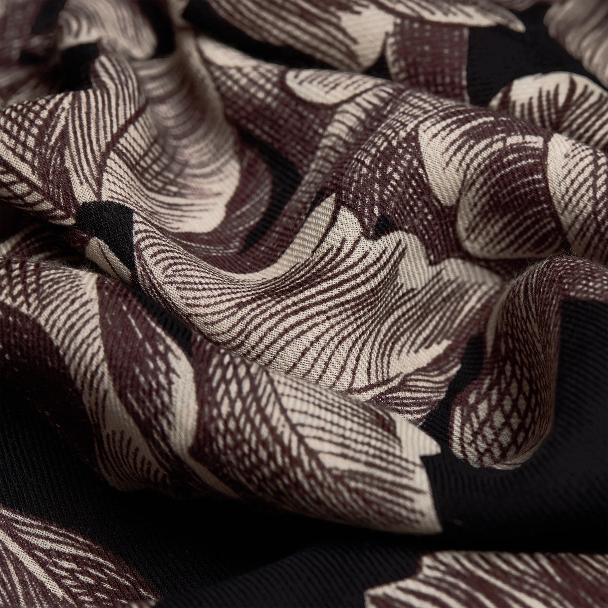 ACCESSORIES Arboris Scarf in Black Inoui Editions