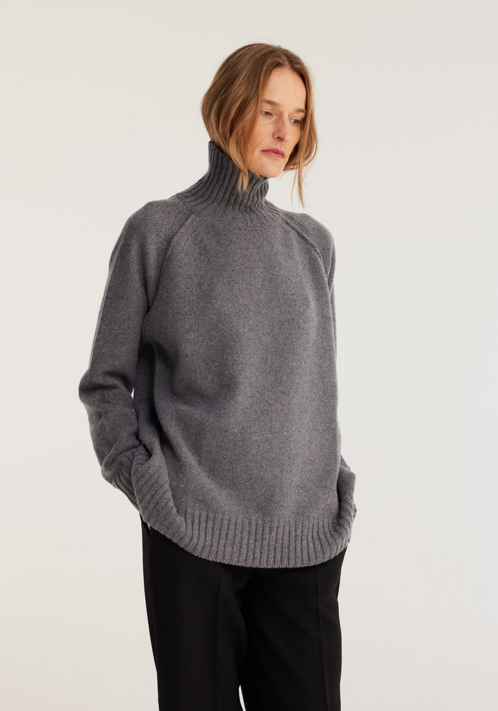 SWEATERS WOOL CASHMERE TURTLENECK ROHE
