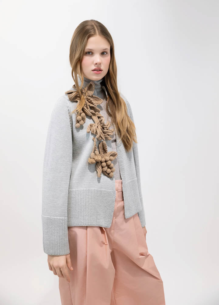 SWEATERS Cotton Floral Cardigan in Pearl Psophia