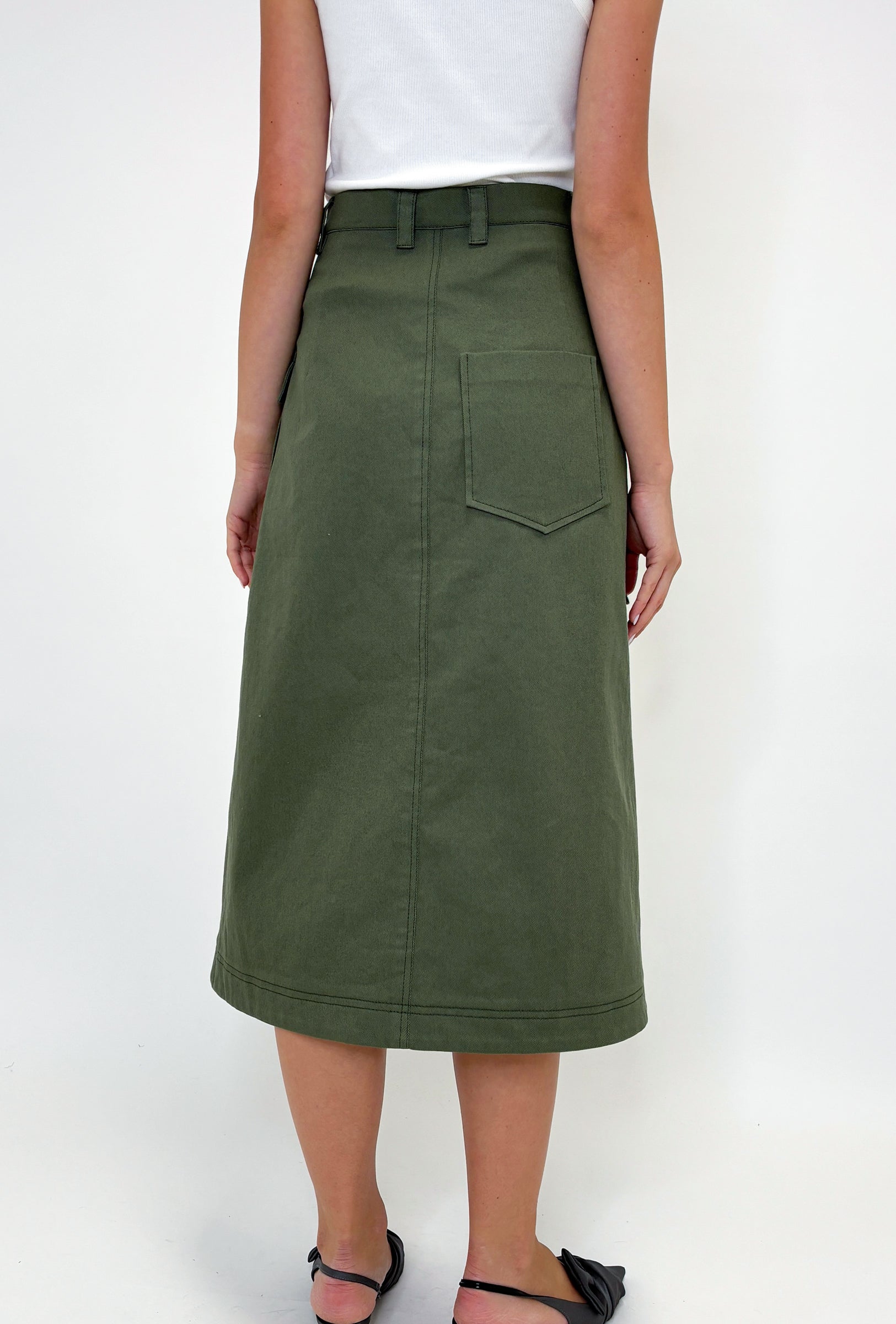 SKIRTS Front Pocket Skirt in Bush Green Odeeh