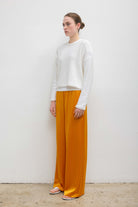 SWEATERS Mae Crewneck in Parchment Leset