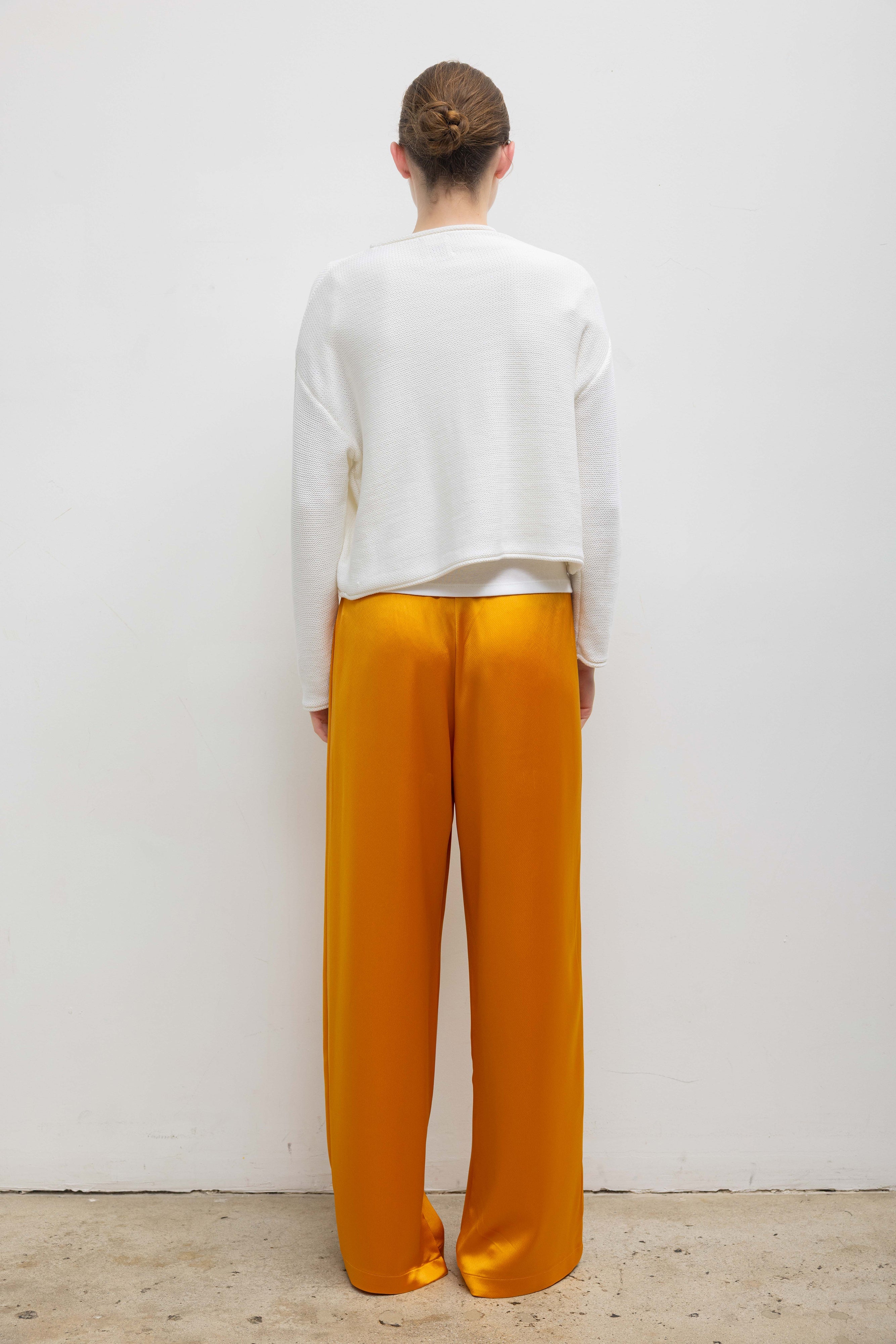 SWEATERS Mae Crewneck in Parchment Leset