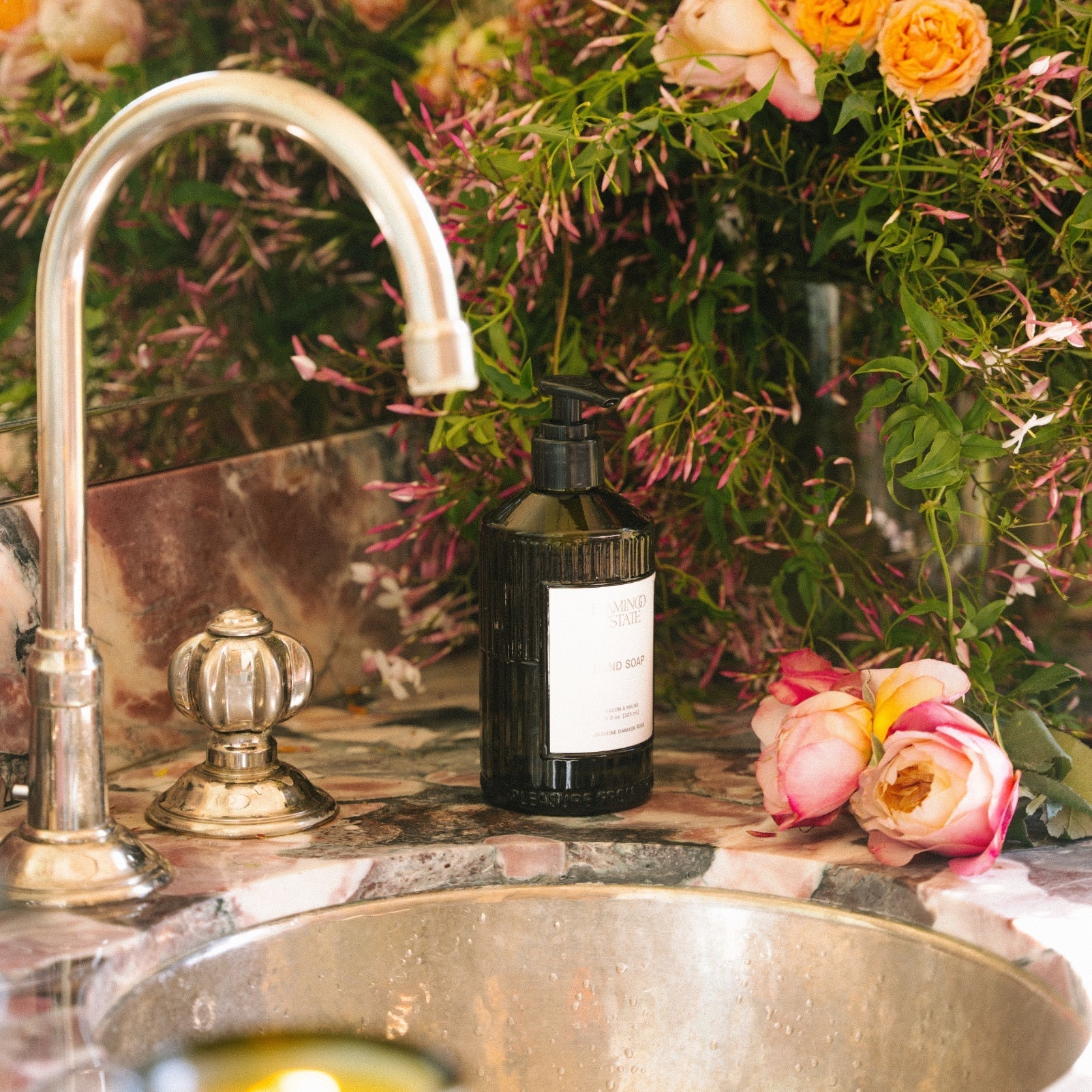 APOTHECARY Glass Rosemary Clary Sage Hand Soap Flamingo Estate