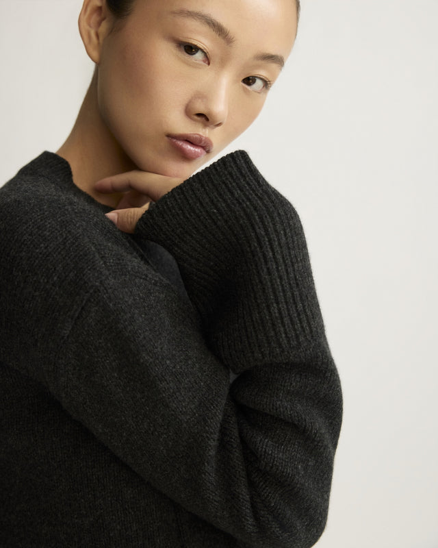 SWEATERS Bethune Chunky Crewneck W/Side Buttons in Charcoal Arlo Mott