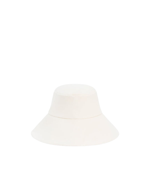 HATS Walker Cotton Bucket Hat in Off White Janessa Leone