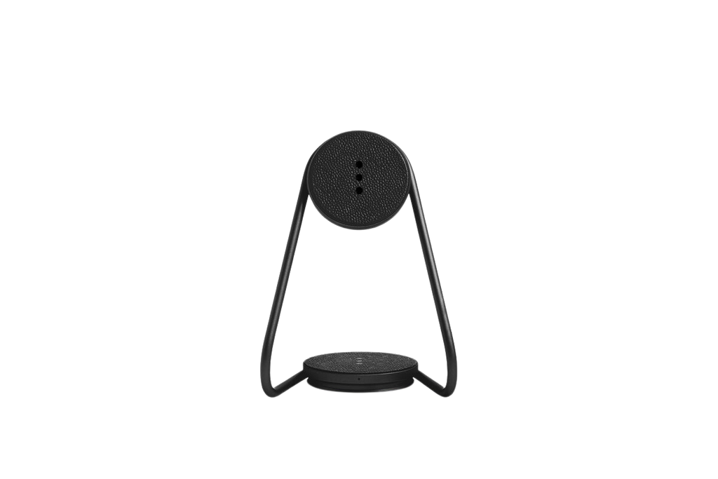 Tech Courant Wireless Charging Stand in Black Courant