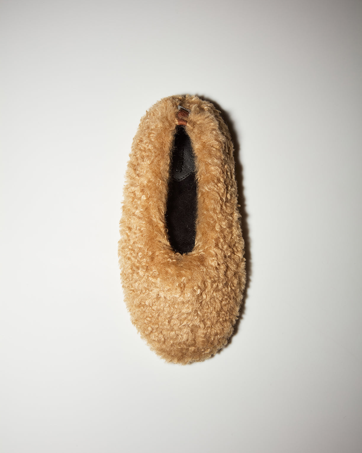 SHOES Magda Bouclette Flat Slipper in Camel Apparis