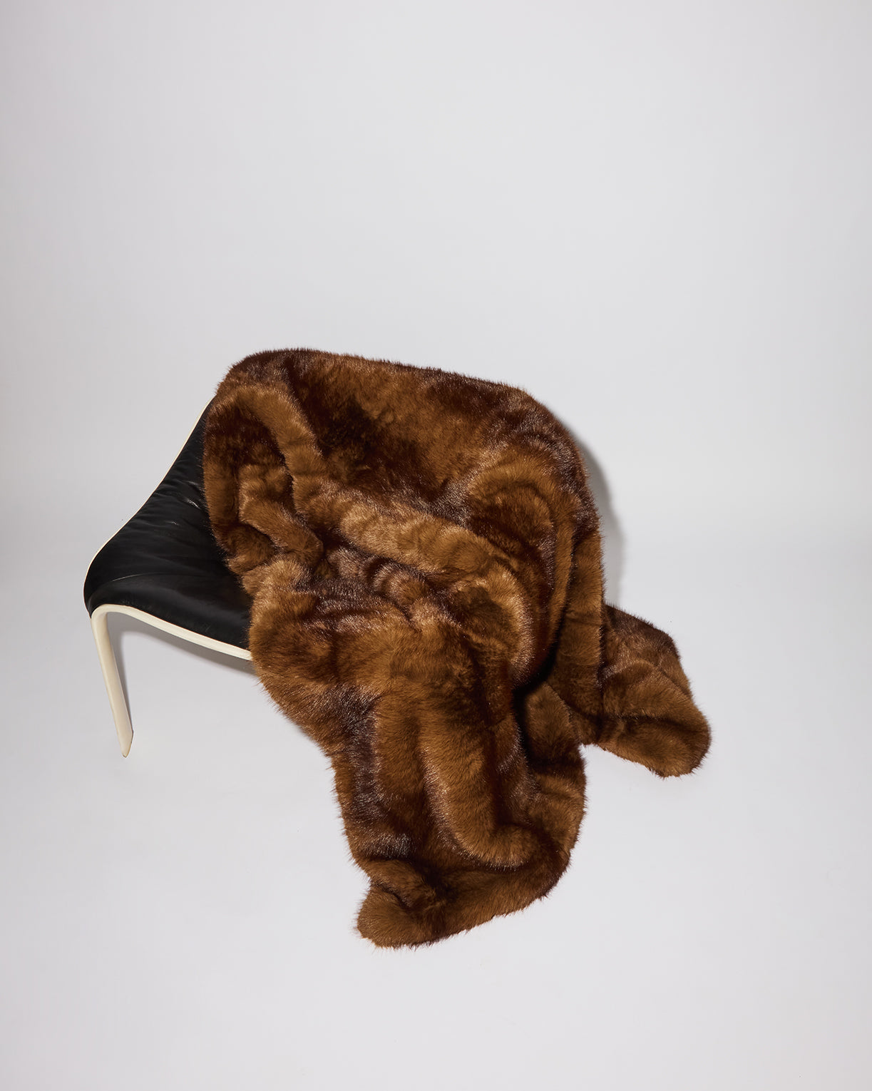 HOME DECOR Brady Blanket Apparis