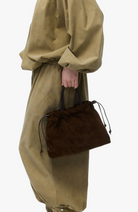 HANDBAGS Medium Asisi Tote in Chocolate Suede Lemiz