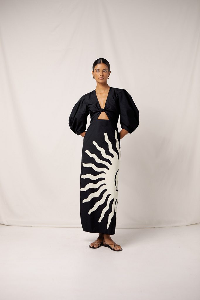 DRESSES/JUMPSUITS Gaia Sunburst Dress in Black Cala De La Cruz