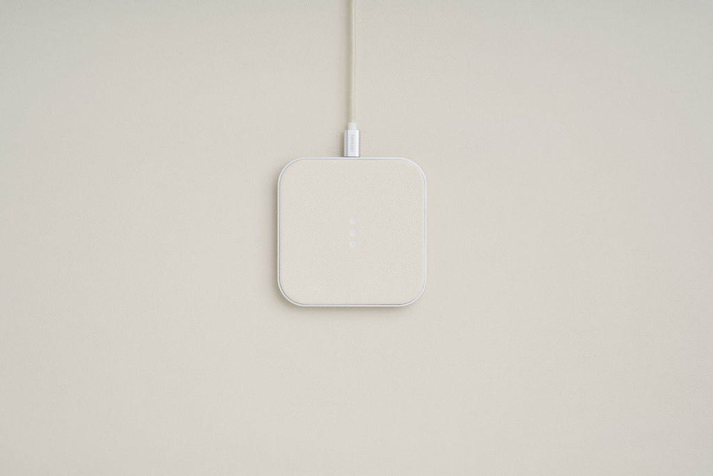 Tech Courant Charger Pad in Bone Courant