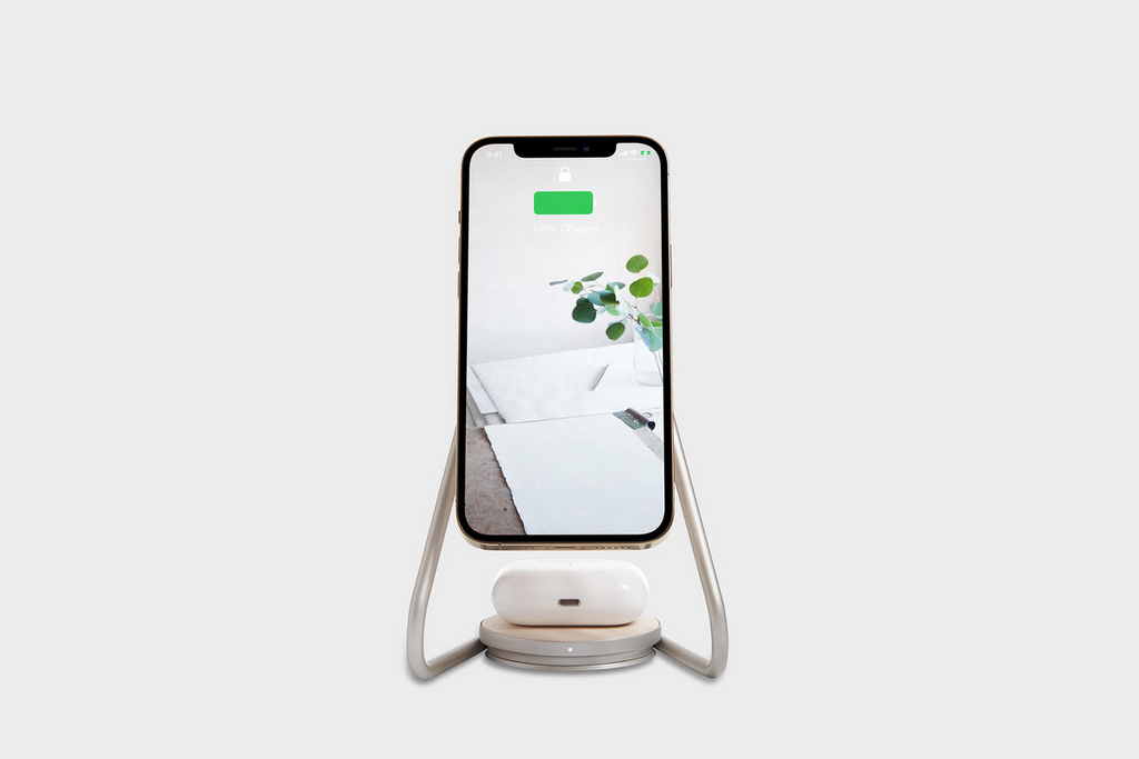 Tech Courant Wireless Charging Stand in Bone Courant