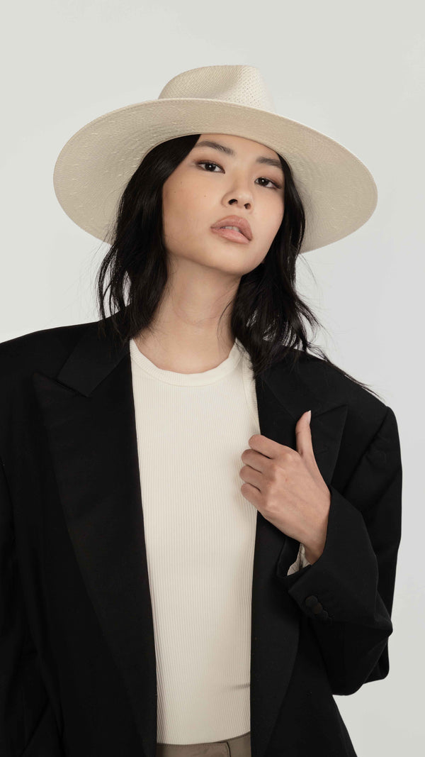 HATS Jude Hat in Bleach Janessa Leone
