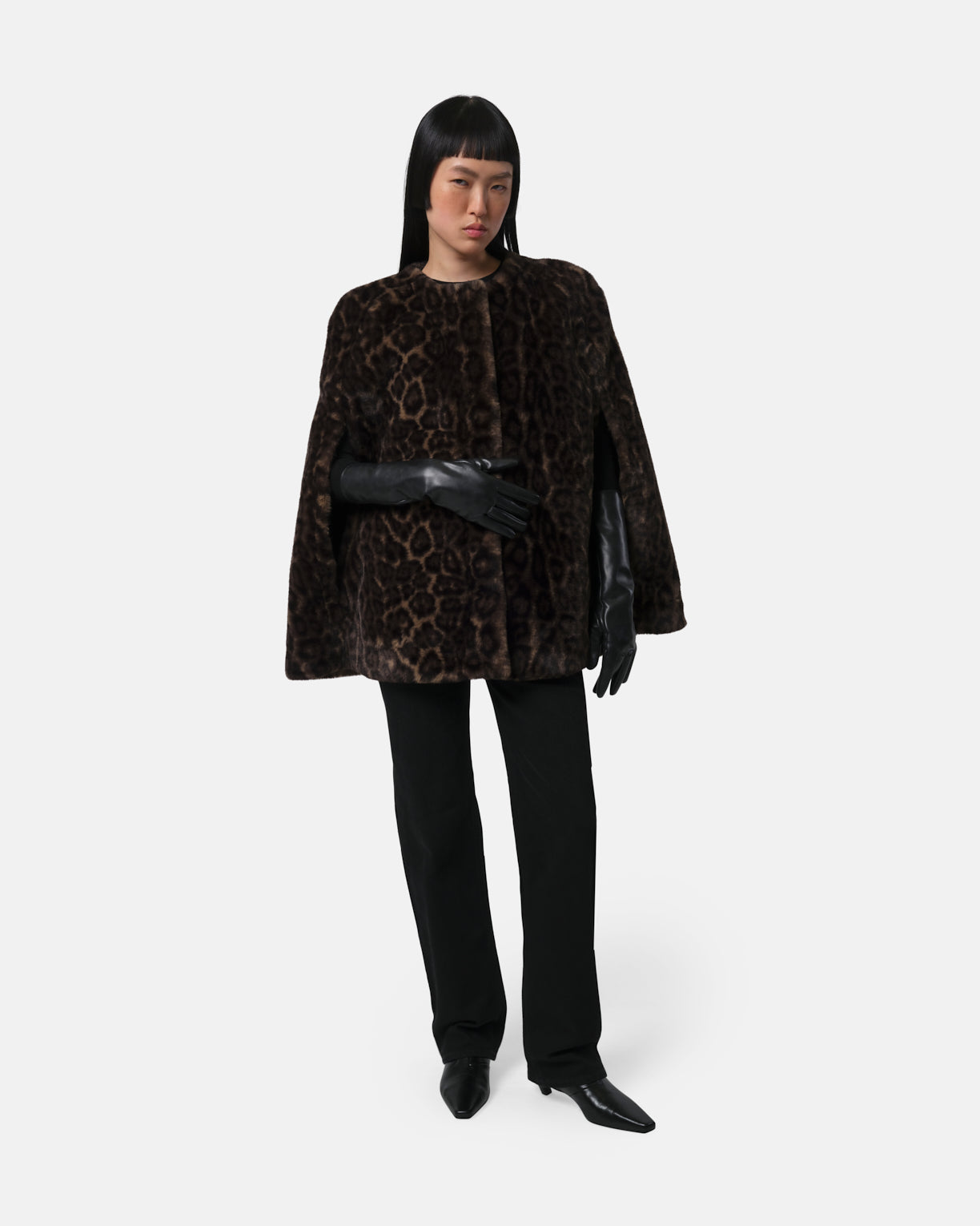 COATS/JACKET Sloane Cape in Leopard Apparis