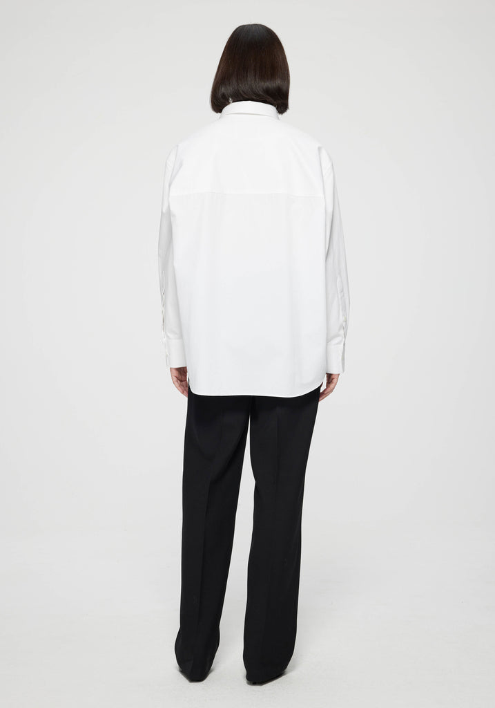 BLOUSES/SHIRTS/TOPS Unisex Classic Shirt in White Rohe