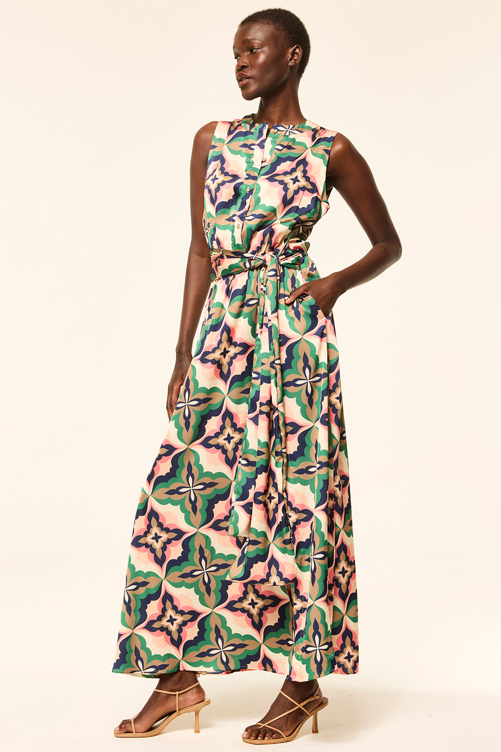 DRESSES/JUMPSUITS Anabella Dress in Prismatic Misa