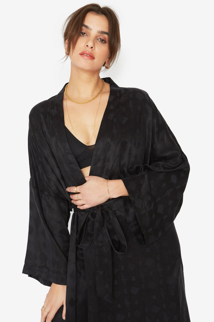 Robes Idle Zig Zag Long Robe in Black Idle