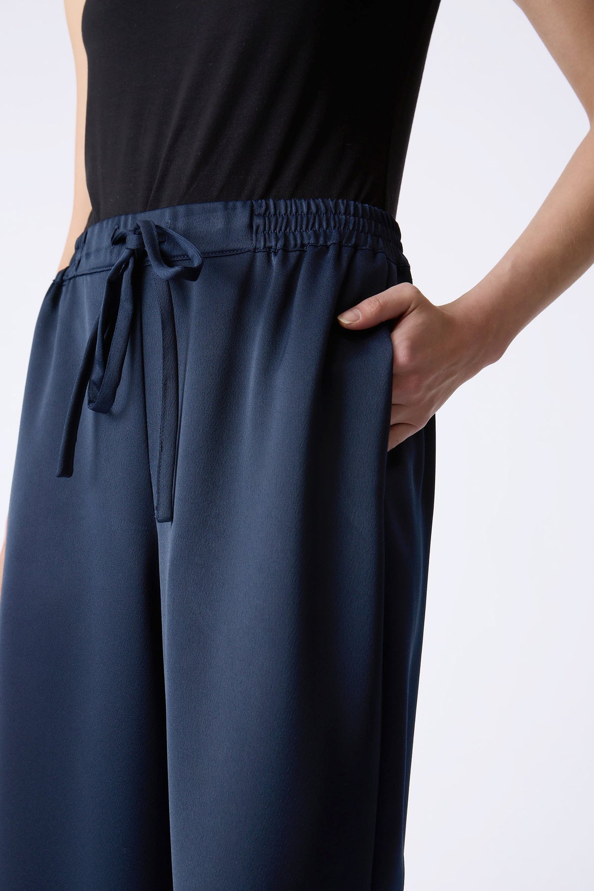 PANTS/SHORTS Dylan Pant in Navy Kal Rieman