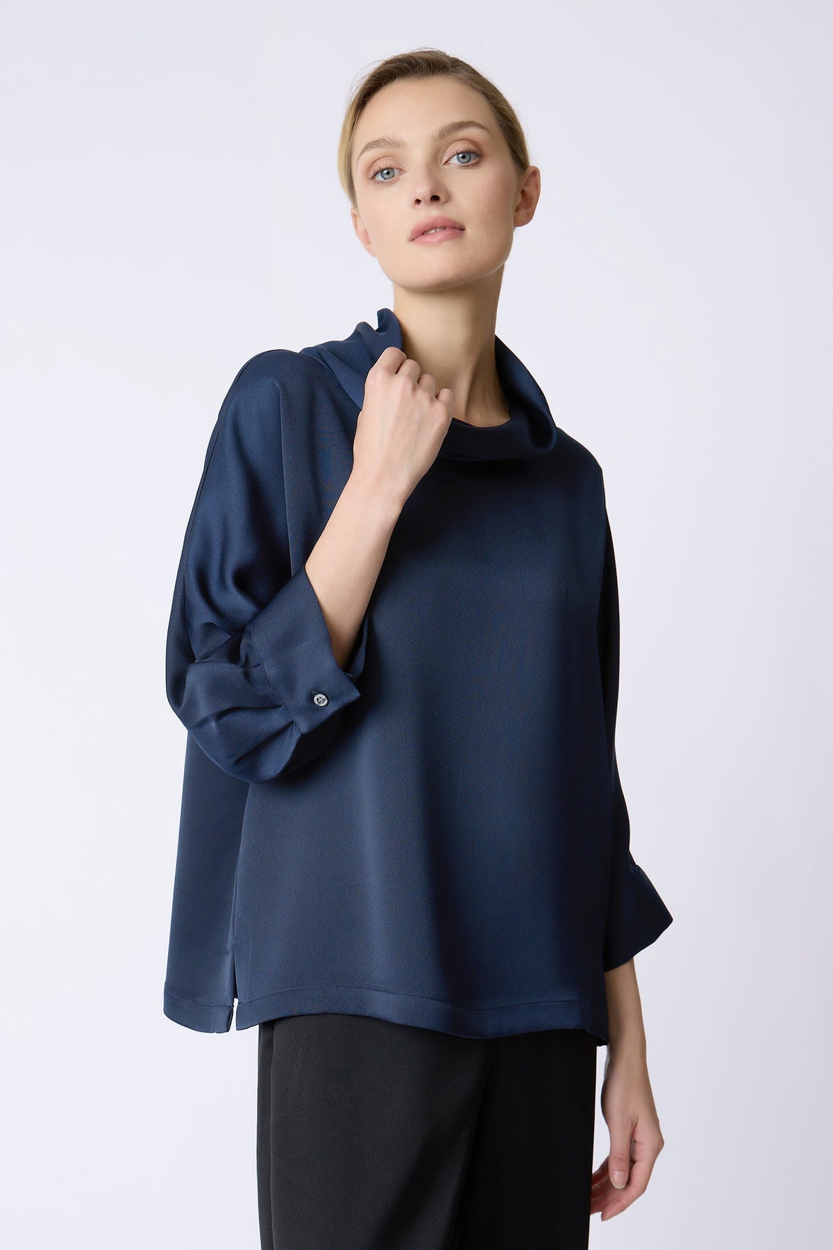 BLOUSES/SHIRTS/TOPS Ellie Satin T-neck in Navy Kal Rieman