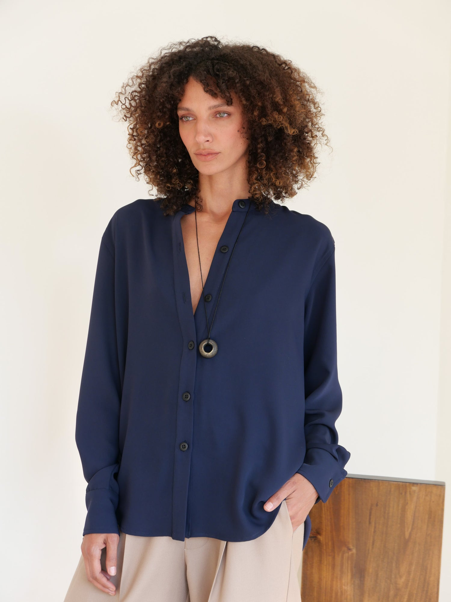 BLOUSES/SHIRTS/TOPS Collarless Button Down in Navy Sloan