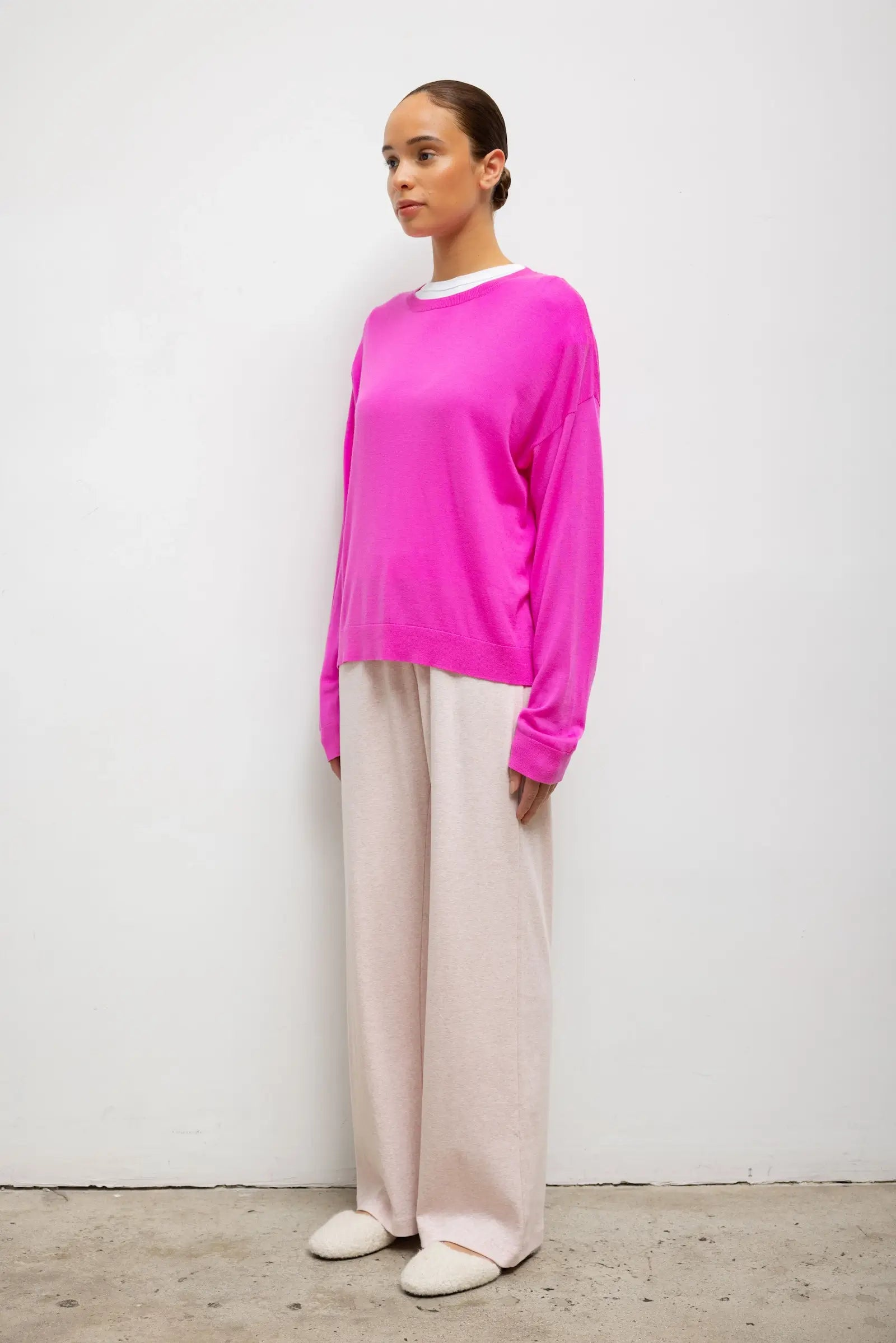 SWEATERS James Oversized Crewneck in Azelea Leset