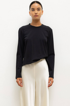 TEES/TANKS Margo Long Sleeve Tee in Black Leset