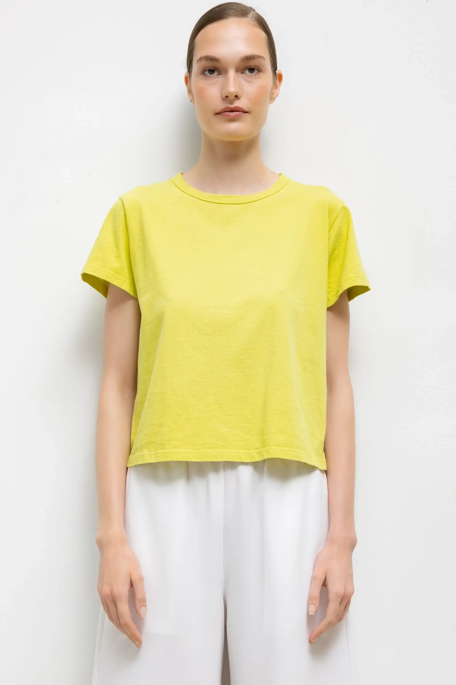 TEES/TANKS The Margo Tee in Chartreuse Leset