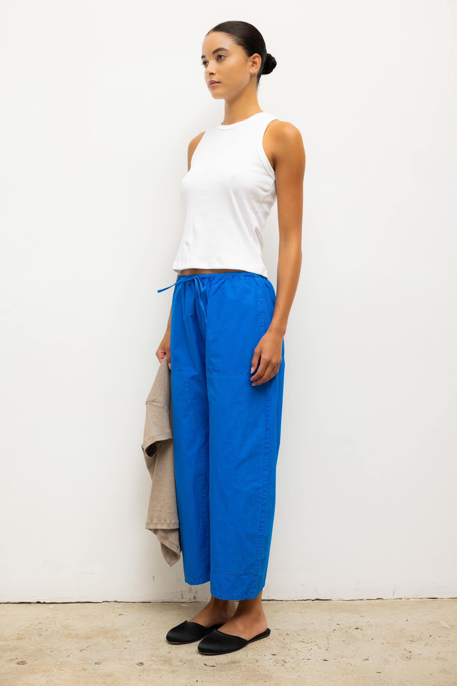 TEES/TANKS Nando High Neck Tank in White Leset