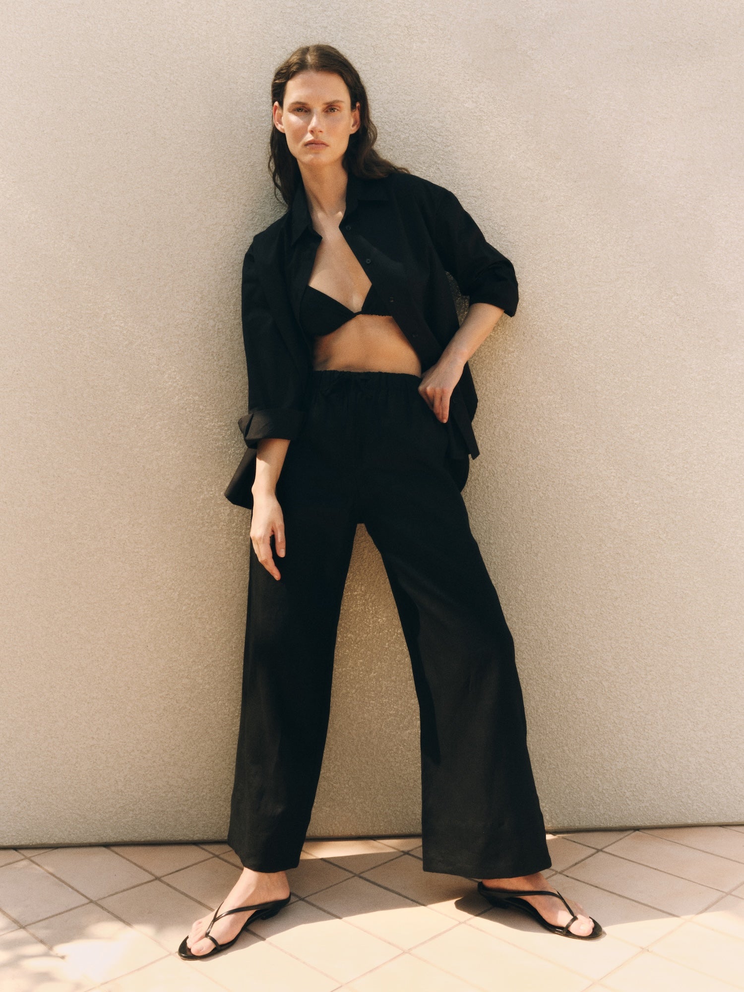 PANTS/SHORTS Linen Cropped Summer Pant in Black Enza Costa