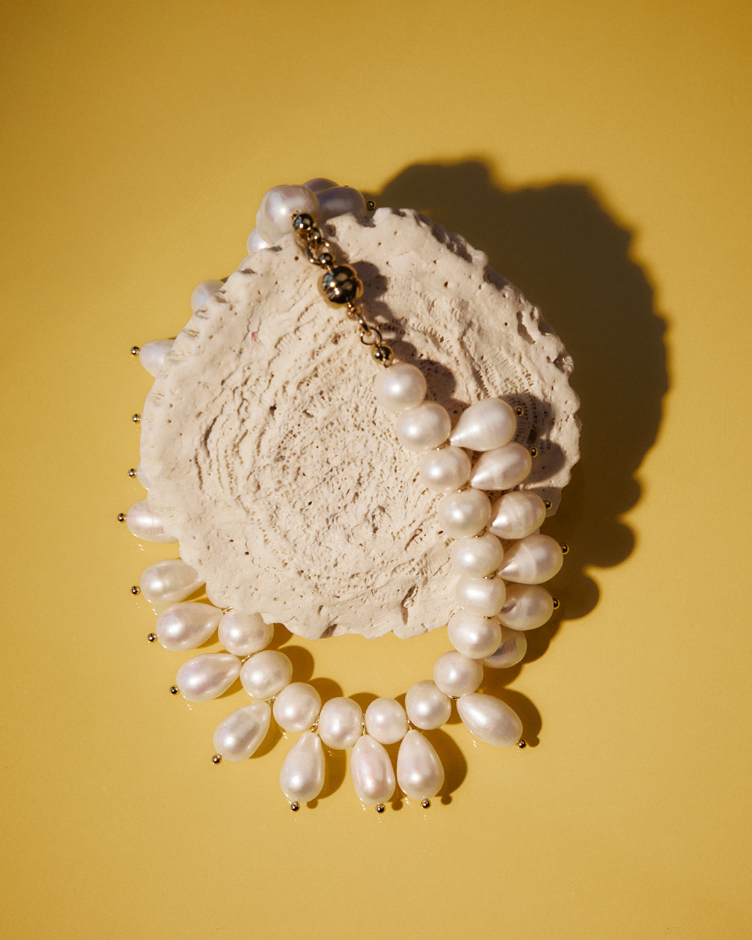 FASHION JEWELRY Mallorca Pearl Statement Anklet Luv Aj