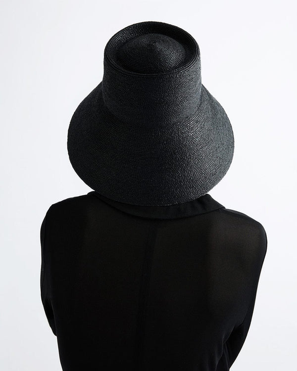 HATS Suni Bucket Hat in Black Janessa Leone