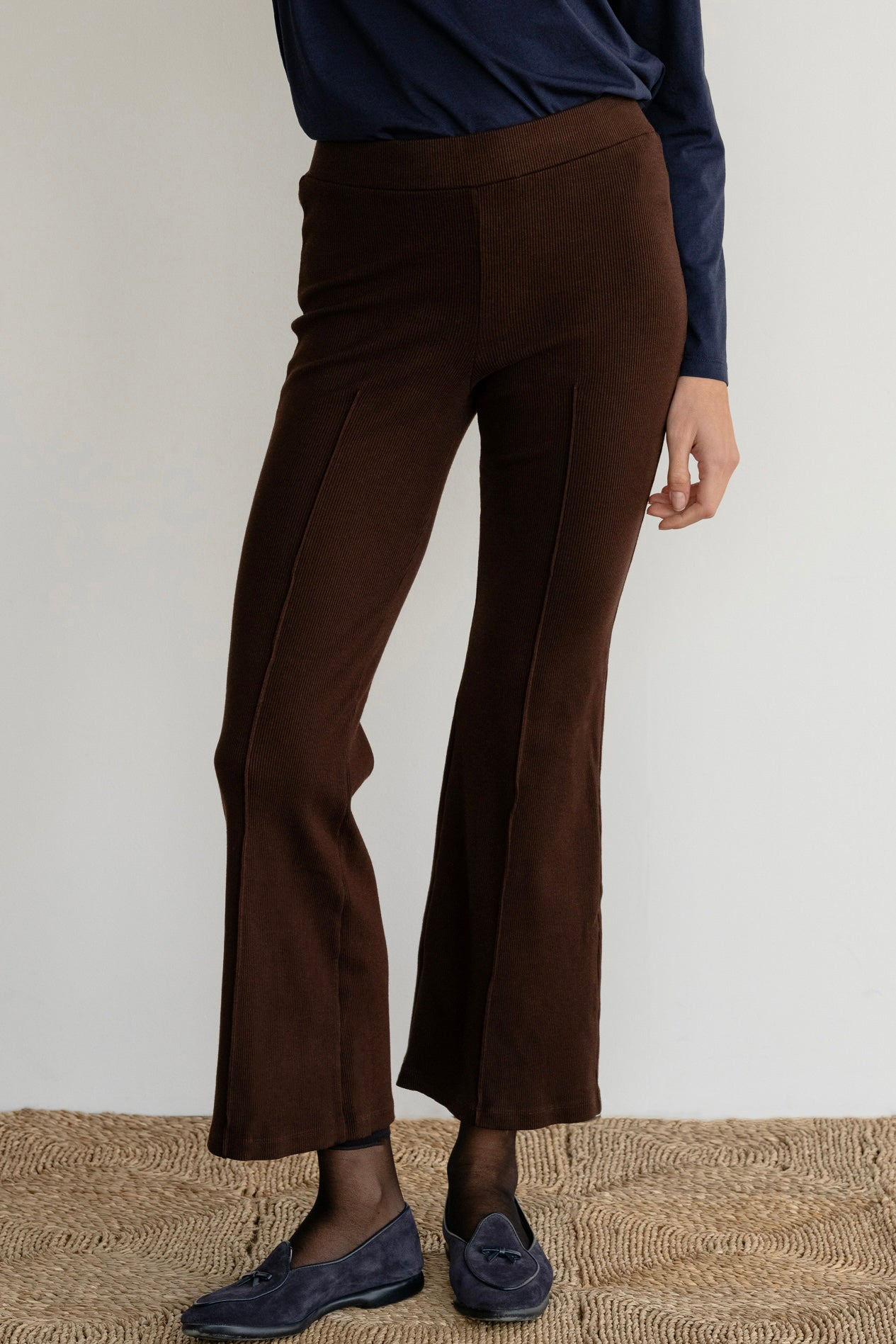 PANTS/SHORTS Rib Kick Flare Pant in Espresso Donni