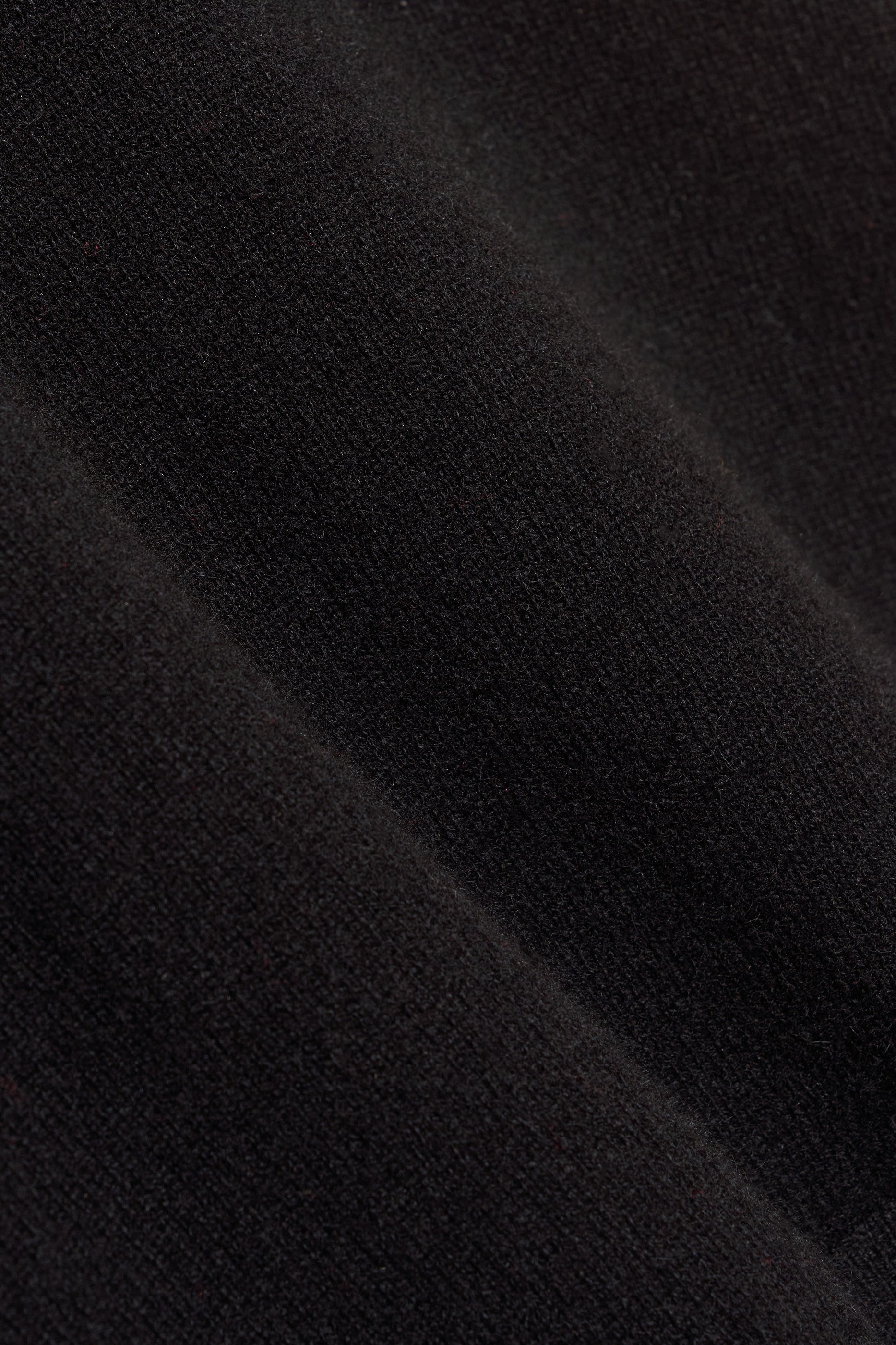 SWEATERS Cashmere V-Neck Pullover in Black Organic by John Patrick