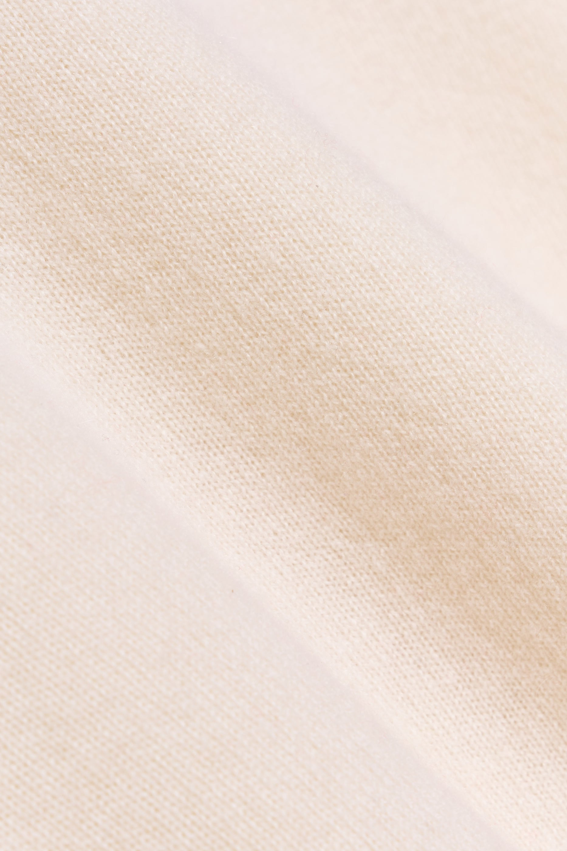 SWEATERS Cashmere V-Neck Pullover in Chalk Organic by John Patrick