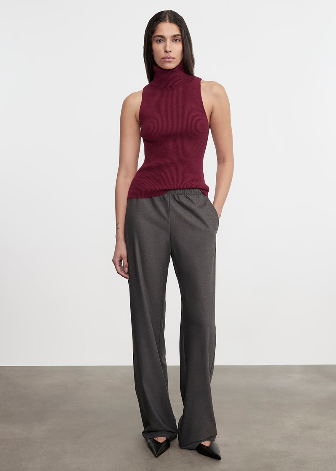PANTS/SHORTS Everywhere Suit Pant in Charcoal Enza Costa