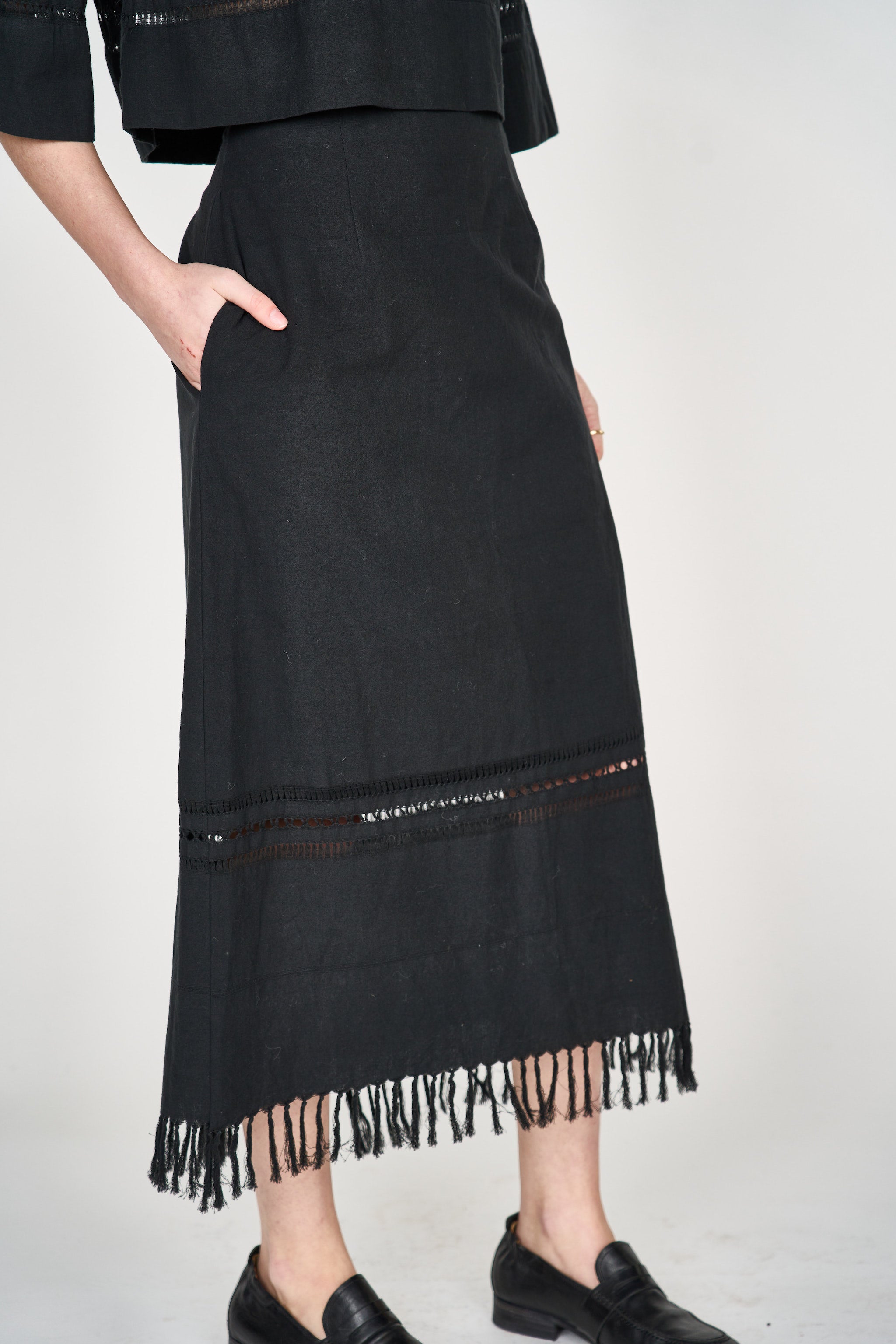 Skirts Mirth Lombok Shirt in Black Mirth