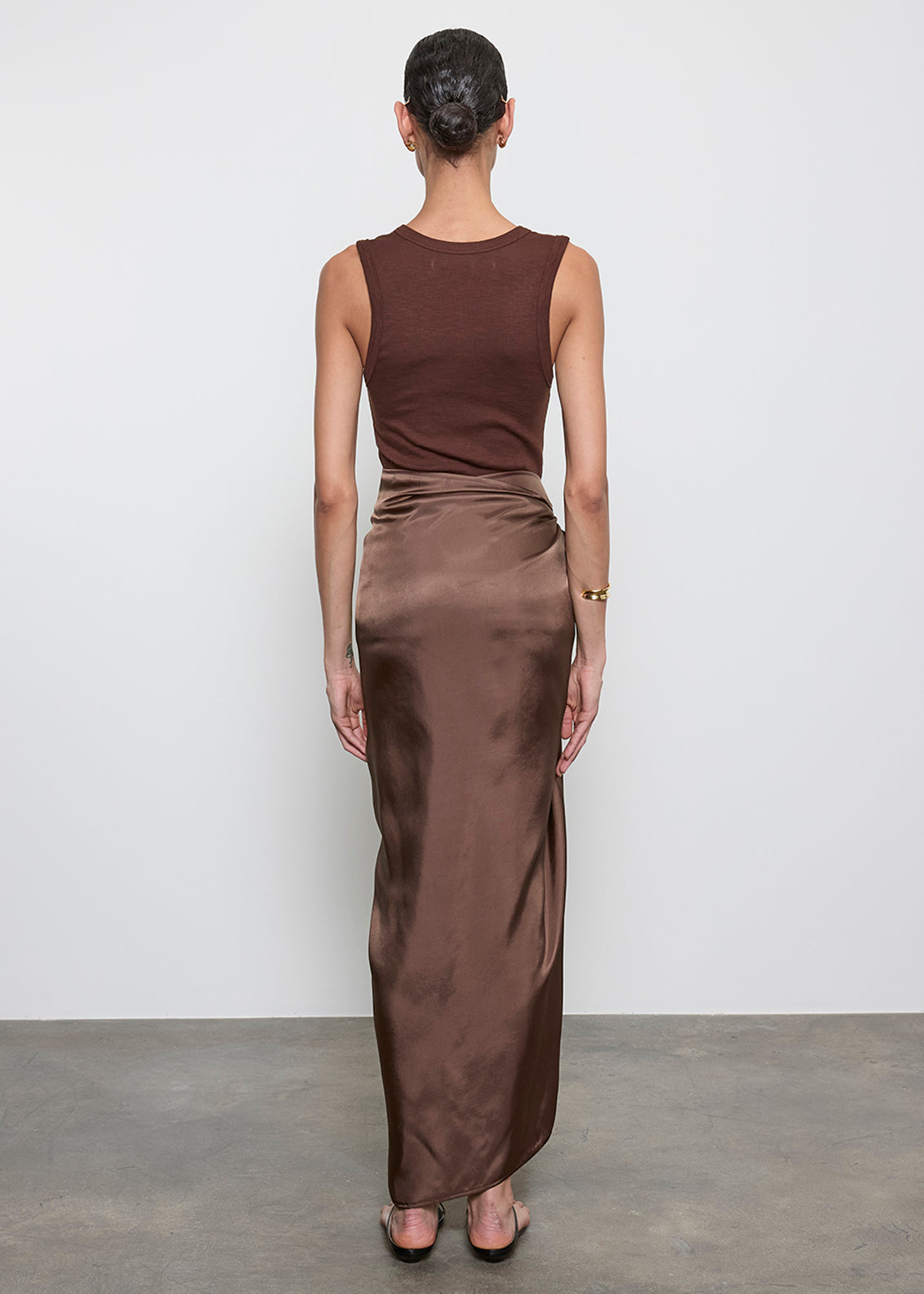 TEES/TANKS Cotton Essential U Tank in Chocolate Enza Costa